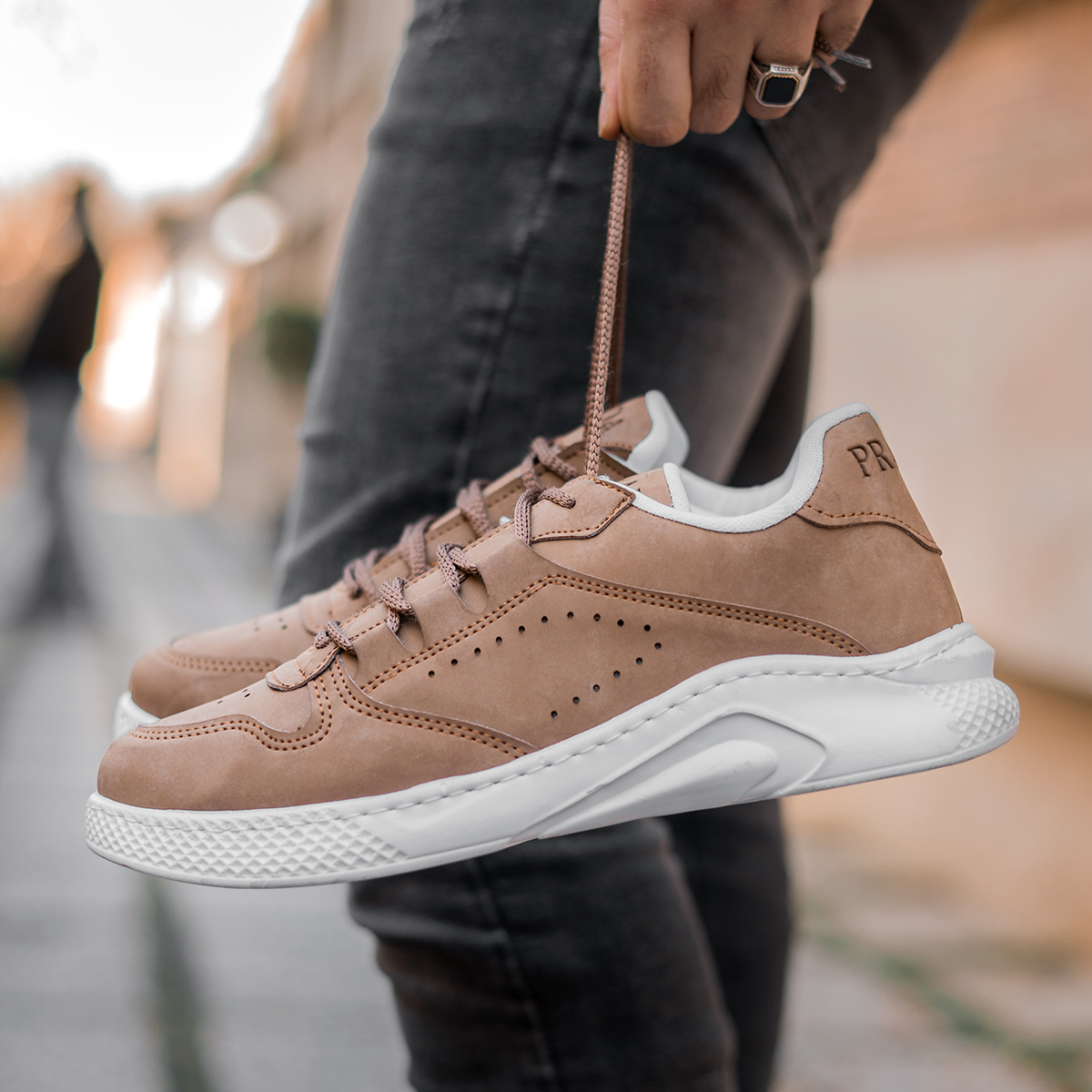 کفش تخت مردانه قهوه ای مدل Prada